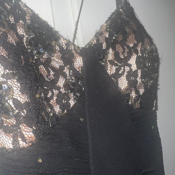 Vintage Black and Gold Dress - Picture 4 of 4